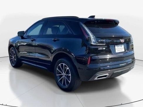 Used 2025 Cadillac XT4 Sport image 5