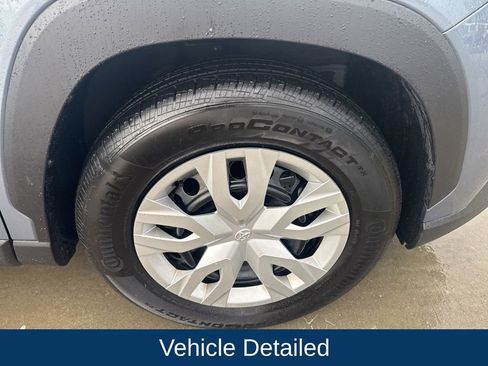 Used 2025 Toyota Corolla Cross L FWD image 8