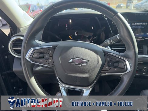 Used 2024 Chevrolet Trax ACTIV w/ Driver Confidence Package image 14