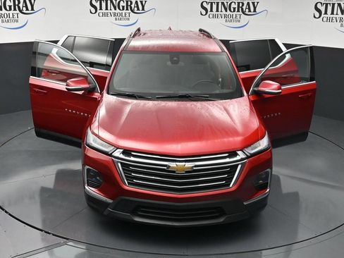 Certified 2023 Chevrolet Traverse LT FWD image 37