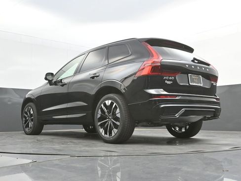 New 2026 Volvo XC60 B5 Plus w/ Climate Package AWD/4WD image 33