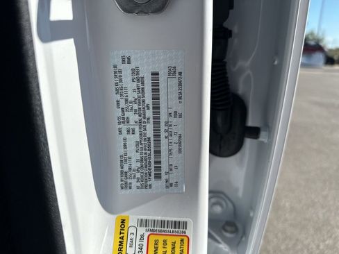 New 2025 Ford Bronco 4-Door image 41