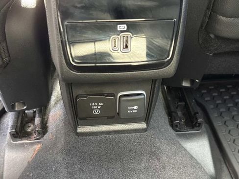 Used 2022 Jeep Compass Trailhawk w/ Trailhawk Convenience Group AWD/4WD image 25