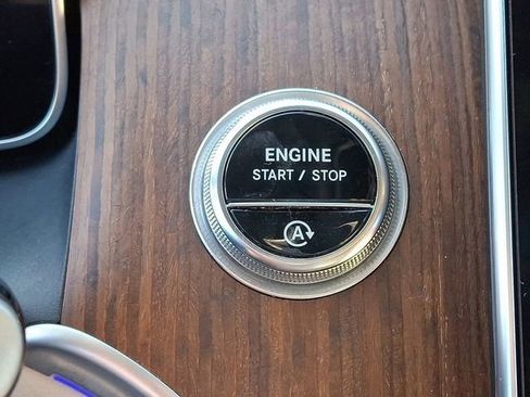 Used 2023 Mercedes-Benz GLC 300 GLC 300 image 28