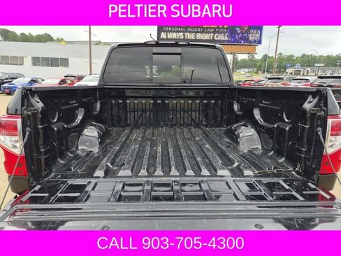 Used 2023 Nissan Titan S RWD image 8
