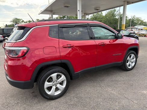 Used 2021 Jeep Compass Latitude w/ Convenience Group AWD/4WD image 16