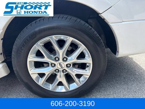 Used 2017 Ford Expedition EL Limited AWD/4WD image 10