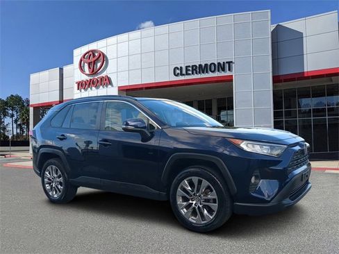 Used 2019 Toyota RAV4 XLE Premium image 1