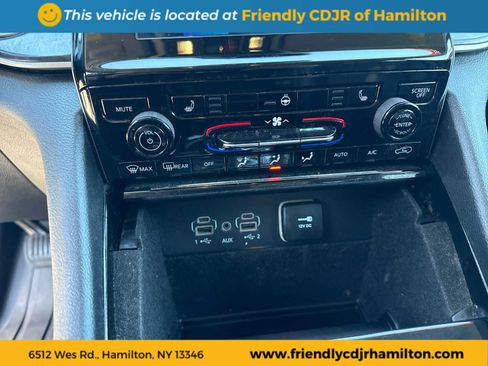 Used 2021 Jeep Grand Cherokee L Limited image 15