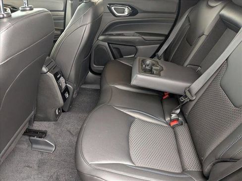 New 2026 Jeep Compass Latitude image 15