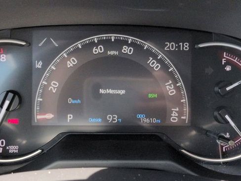 Certified 2024 Toyota RAV4 XLE FWD image 25
