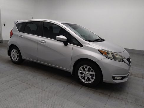 Used 2018 Nissan Versa Note SV w/ SV Special Edition Package FWD image 11
