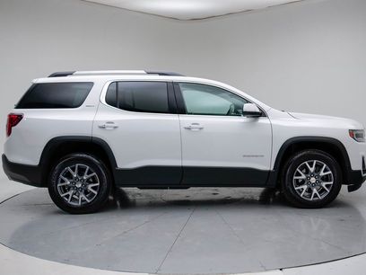 Used 2023 GMC Acadia SLT w/ Preferred Package