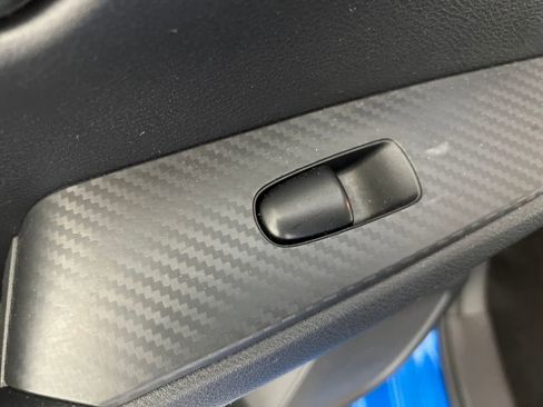 Used 2025 Nissan Sentra SV FWD image 15