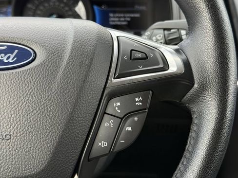 Used 2024 Ford Edge SEL AWD/4WD image 12