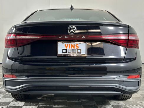 Used 2025 Volkswagen Jetta Sport FWD image 24