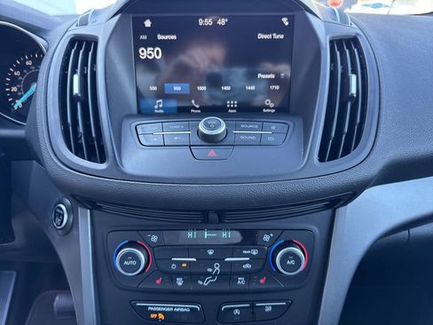 Used 2019 Ford Escape SEL image 13