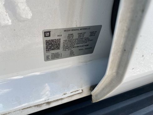 Used 2019 Chevrolet Tahoe Premier RWD image 3