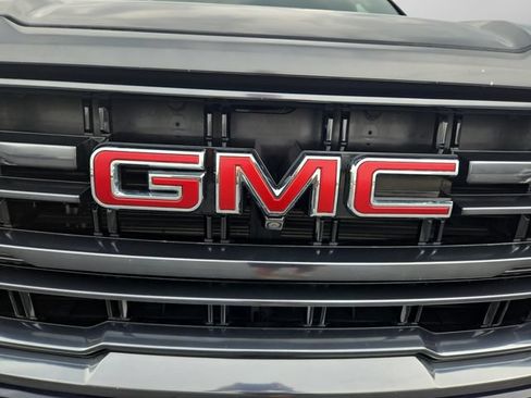 Used 2022 GMC Yukon XL AT4 w/ Technology Package AWD/4WD image 41