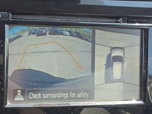 Used 2017 Nissan Rogue SL AWD/4WD image 5
