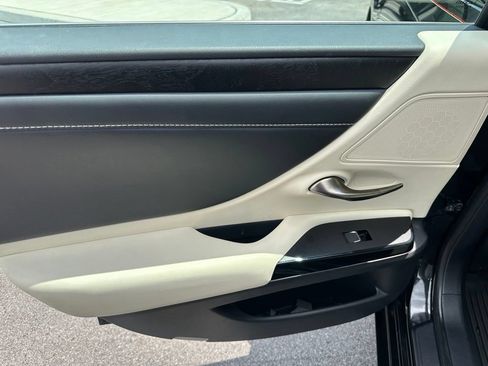 Used 2022 Lexus ES 350 w/ Premium Package FWD image 10