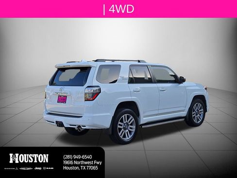 Used 2023 Toyota 4Runner TRD Sport AWD/4WD image 4