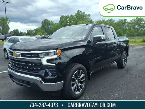 Used 2024 Chevrolet Silverado 1500 LT AWD/4WD image 1