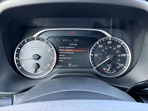 Certified 2024 Nissan Titan SV w/ SV Bronze Edition Package image 25