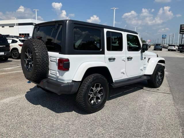 Used 2022 Jeep Wrangler Unlimited Sahara AWD/4WD image 22