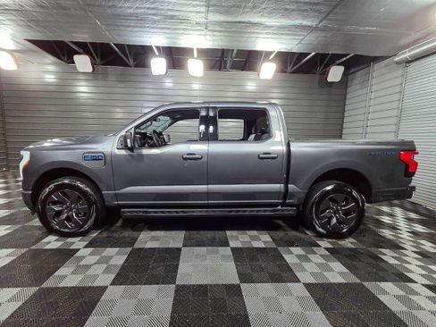 Used 2024 Ford F150 Lightning Flash image 8