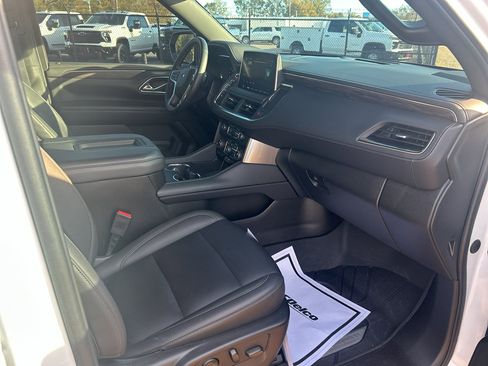 Used 2023 Chevrolet Tahoe Z71 w/ Off-Road Capability Package image 14