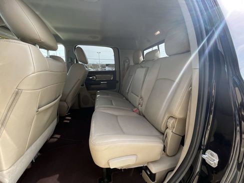 Used 2014 RAM 2500 Laramie w/ Convenience Group AWD/4WD image 24