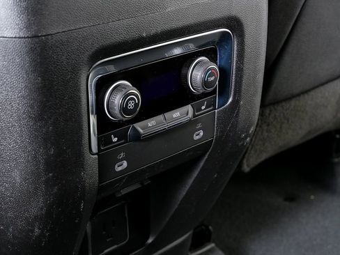 Used 2023 Chevrolet Tahoe Premier image 19