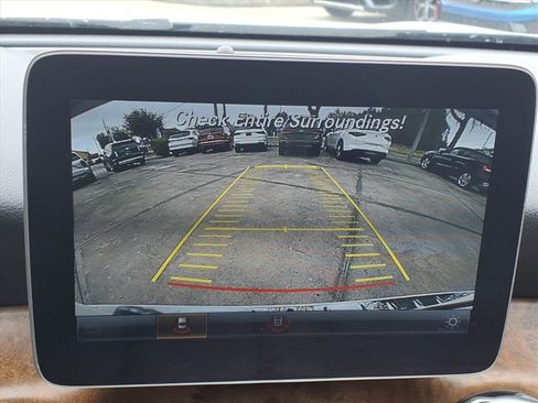 Used 2019 Mercedes-Benz GLA 250 4MATIC image 27