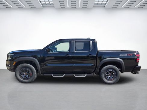 New 2026 Nissan Frontier PRO-4X w/ Tow Package AWD/4WD image 7