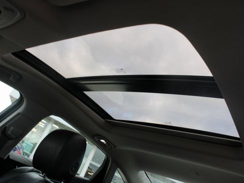 Used 2019 Buick LaCrosse Essence w/ Sun and Shade Package image 22