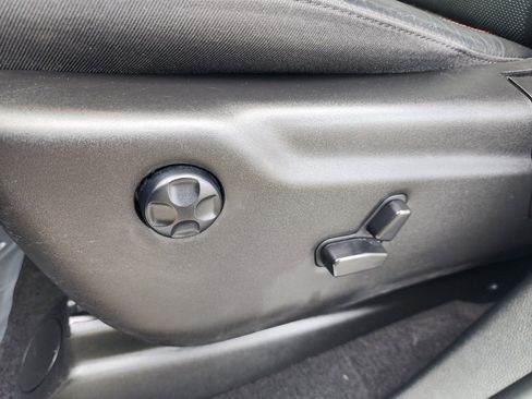 Used 2024 Dodge Durango GT image 12