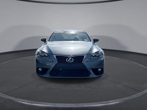Used 2016 Lexus IS 200t RWD image 18