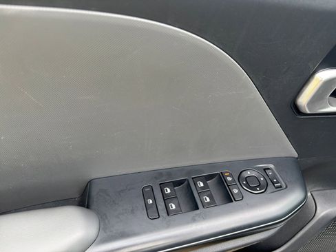 Used 2025 Kia K4 FWD image 18