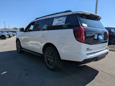 New 2026 Ford Expedition Platinum w/ Stealth Appearance Package AWD/4WD image 6