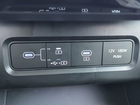 New 2026 Hyundai Tucson Limited image 27