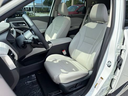 Used 2023 Nissan Rogue SL w/ SL Premium Package FWD image 32