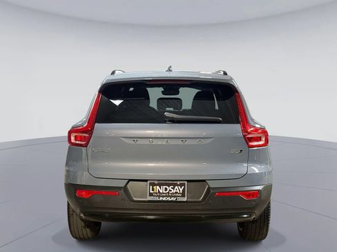 Used 2023 Volvo XC40 B5 Plus w/ Climate Package AWD/4WD image 11