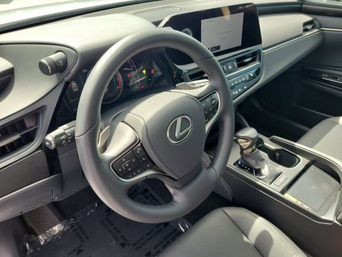Certified 2025 Lexus ES 350 w/ Premium Package FWD image 25
