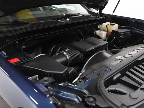 Used 2023 Chevrolet Silverado 2500 Custom w/ Custom Convenience Package image 32