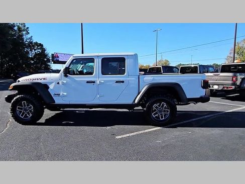 New 2026 Jeep Gladiator Mojave image 25