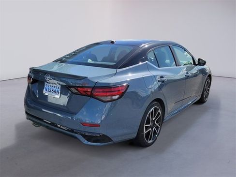 New 2025 Nissan Sentra SR w/ SR Premium Package image 4