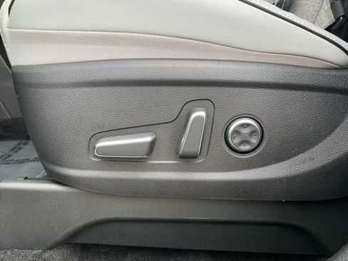 Certified 2024 Hyundai Palisade SEL image 15