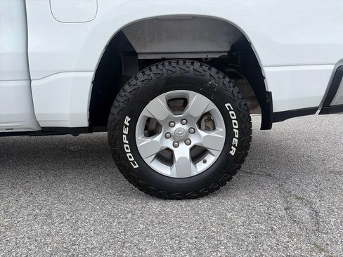 Used 2023 RAM 1500 Big Horn AWD/4WD image 45