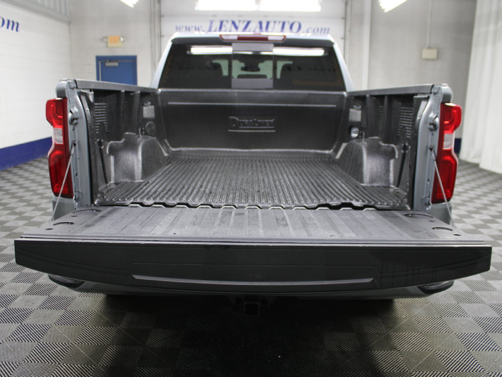 Used 2025 Chevrolet Silverado 1500 RST w/ Convenience Package II AWD/4WD image 39